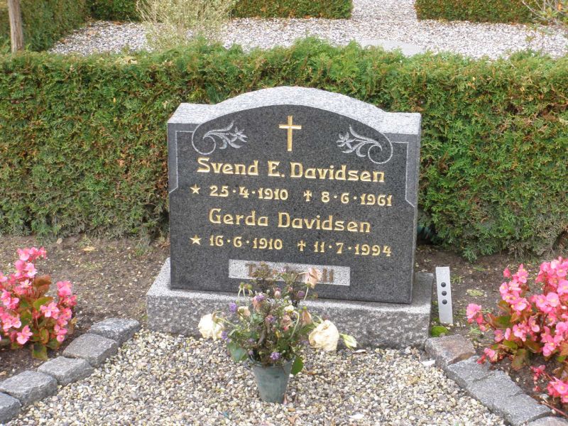 Svend E. Davidsen .JPG